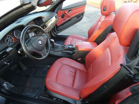 Used 2013 BMW 328i Convertible image 39