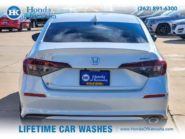 Used 2025 Honda Civic Sport image 6