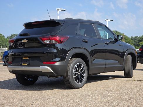 New 2026 Chevrolet TrailBlazer LT AWD/4WD image 16