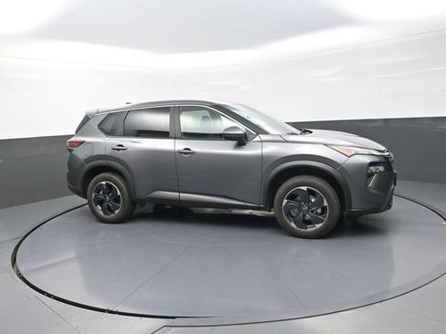 Used 2024 Nissan Rogue SV AWD/4WD image 60