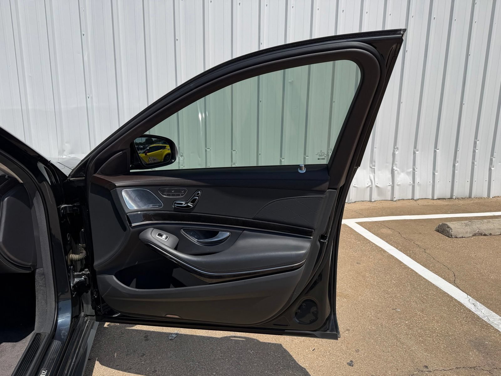 Used 2020 Mercedes-Benz S 560 Sedan image 32