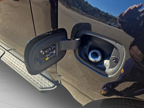 New 2026 RAM 1500 Express image 10