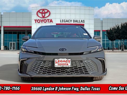 Used 2026 Toyota Camry XSE FWD image 6