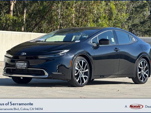 Used 2025 Toyota Prius XSE image 1