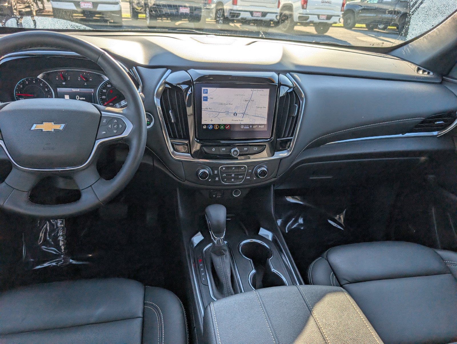Used 2023 Chevrolet Traverse LT w/ LT Premium Package AWD/4WD image 22