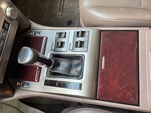 Used 2014 Lexus GX 460 Luxury image 39