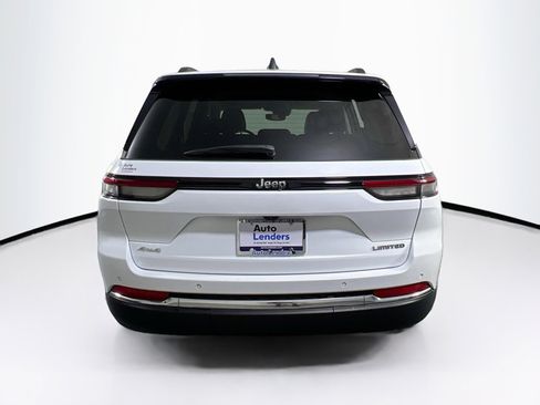 Used 2022 Jeep Grand Cherokee Limited AWD/4WD image 6