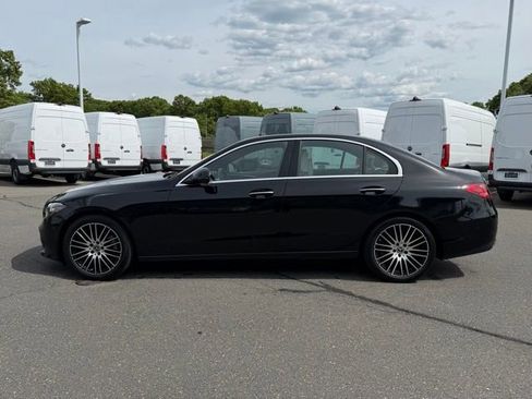 Used 2023 Mercedes-Benz C 300 4MATIC Sedan image 2
