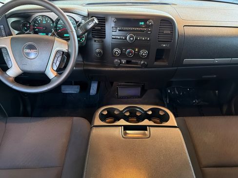 Used 2014 GMC Sierra 3500 SLE AWD/4WD image 15