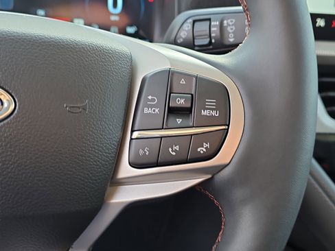 New 2026 Ford Explorer Active w/ Active Comfort Package AWD/4WD image 21