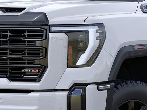 New 2026 GMC Sierra 2500 AT4 w/ AT4 Preferred Package image 10