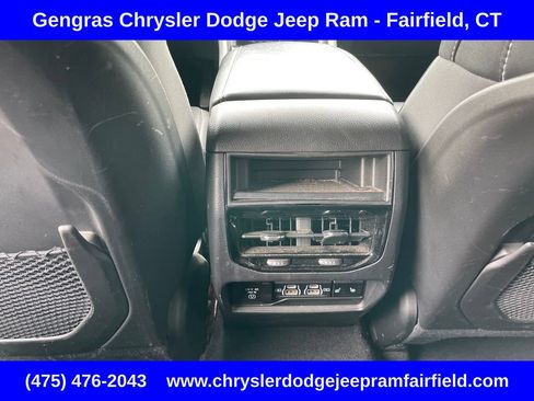 Certified 2023 Jeep Grand Cherokee Limited w/ Luxury Tech Group II AWD/4WD image 34