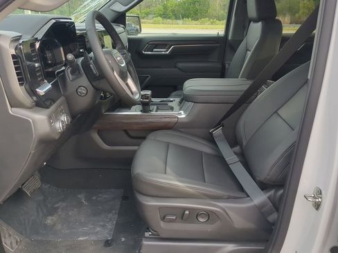 New 2026 GMC Sierra 1500 SLT w/ SLT Premium Plus Package RWD image 20