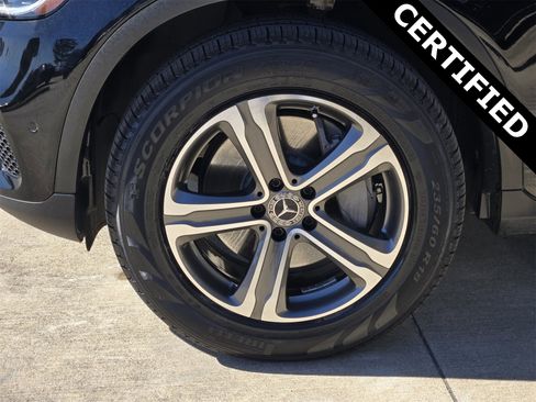 Certified 2021 Mercedes-Benz GLC 300 image 12