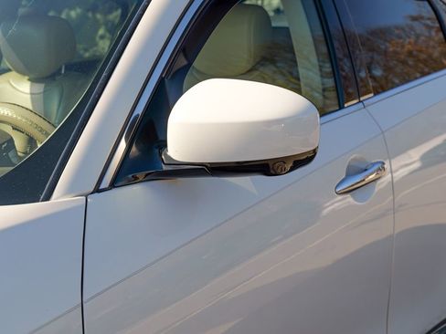 Used 2011 INFINITI FX35 AWD w/ Premium Pkg image 12