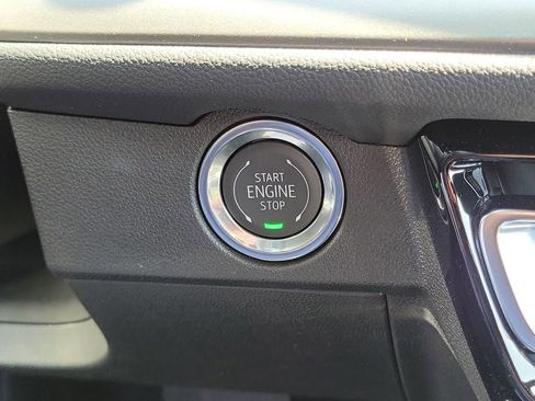 New 2026 Chevrolet Traverse LT image 11