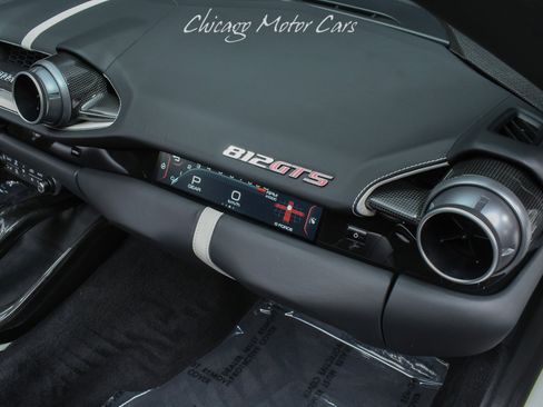 Used 2022 Ferrari 812 GTS RWD image 20