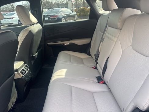 Used 2024 Lexus RX 350 Premium Plus image 32