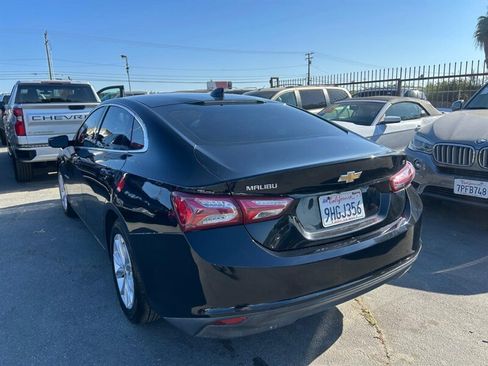 Used 2021 Chevrolet Malibu LT FWD image 3