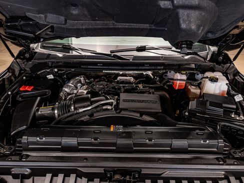 Used 2025 GMC Sierra 3500 Denali w/ Denali Reserve Package image 34