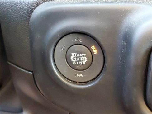 Used 2023 Jeep Wrangler Unlimited Sahara w/ Dual Top Group image 15