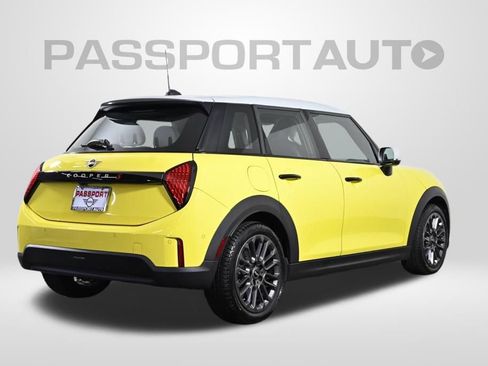 Used 2026 MINI Cooper S FWD image 8
