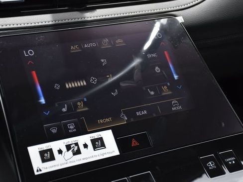 New 2026 INFINITI QX80 Luxe w/ Cargo Package RWD image 13