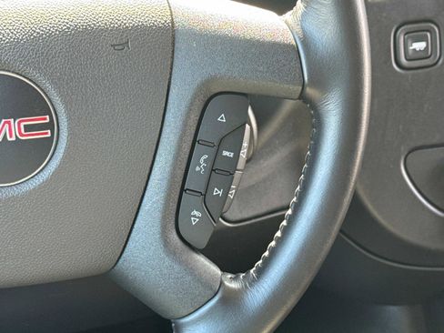 Used 2023 GMC Savana 2500 Extended w/ Driver Convenience Package image 12