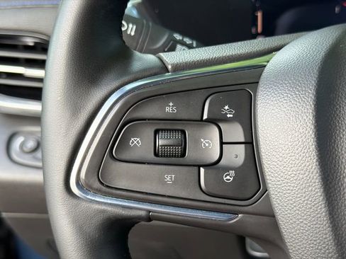 Used 2024 Buick Envista Sport Touring w/ Convenience I Package FWD image 25