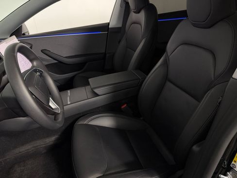 Used 2025 Tesla Model 3 Long Range RWD image 21