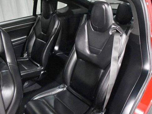 Used 2017 Tesla Model X 75D AWD/4WD image 34