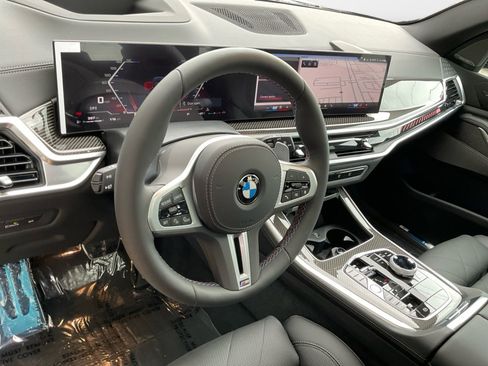 New 2026 BMW X5 M60i image 10