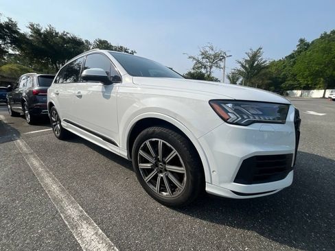 Used 2023 Audi Q7 2.0T Premium Plus w/ Premium Plus Package AWD/4WD image 2