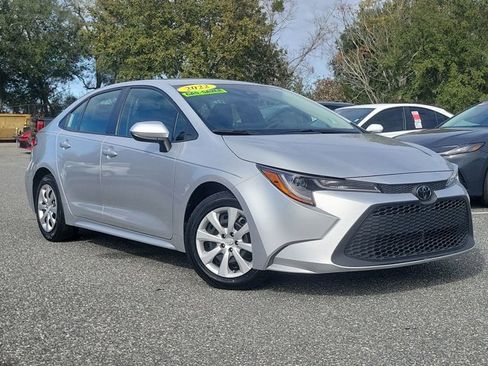 Used 2022 Toyota Corolla LE image 35