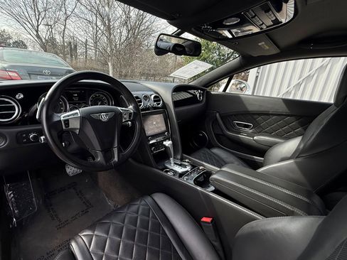 Used 2017 Bentley Continental GT image 47