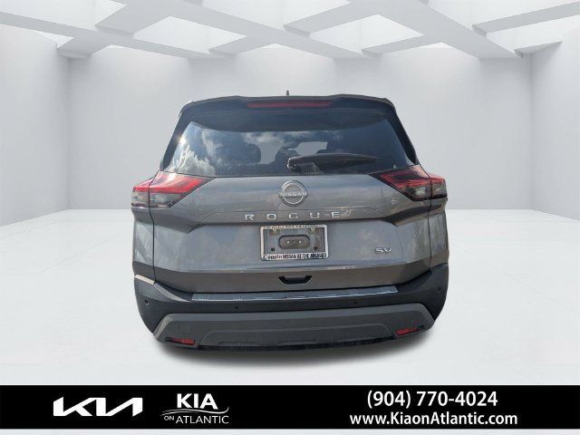 Used 2023 Nissan Rogue SV w/ SV Premium B Package FWD image 4