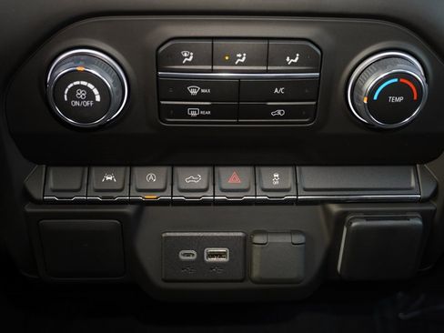 Used 2023 Chevrolet Silverado 1500 Custom w/ LPO, Dark Essentials Package image 16