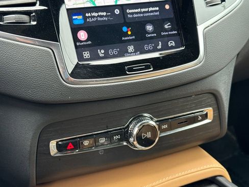 Certified 2023 Volvo XC90 B6 Ultimate image 21