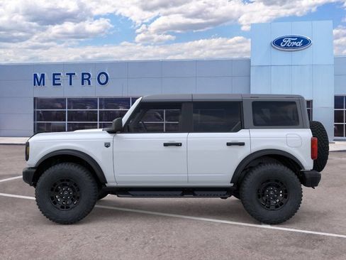 New 2026 Ford Bronco Big Bend w/ Black Diamond Package AWD/4WD image 4