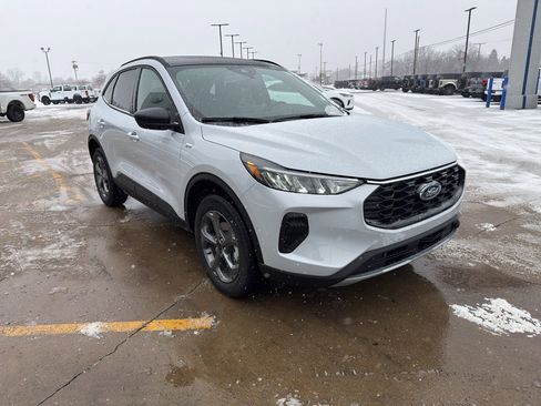 Used 2026 Ford Escape ST-Line w/ Tech Pack #1 image 8