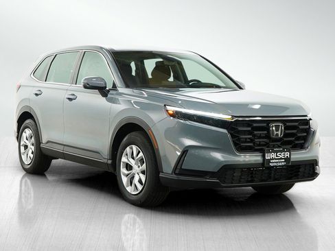 Used 2023 Honda CR-V LX image 7