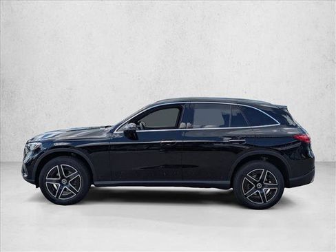 Used 2026 Mercedes-Benz GLC 300 4MATIC image 5