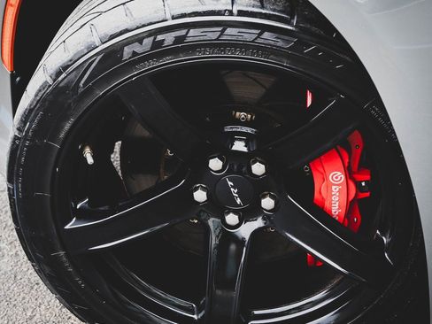 Used 2017 Dodge Charger SRT Hellcat image 30