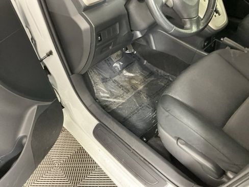 Used 2010 Toyota Matrix S image 14