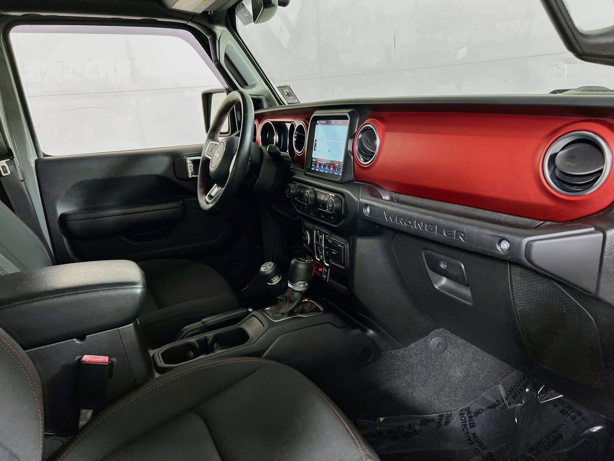 Used 2021 Jeep Wrangler Unlimited Rubicon AWD/4WD image 28