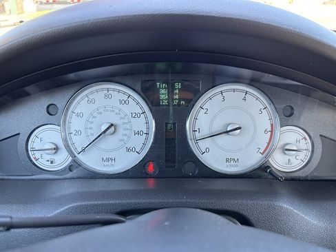 Used 2006 Chrysler 300 C RWD image 42