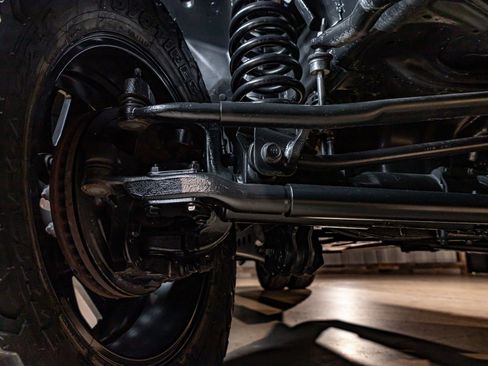 Used 2024 RAM 3500 Big Horn w/ Sport Appearance Package image 13