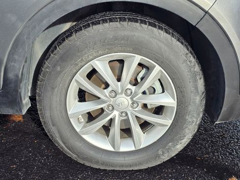 Used 2016 Kia Sorento LX w/ LX Convenience Package image 9