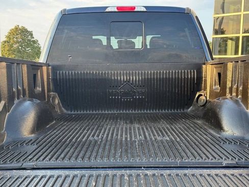 Used 2019 Ford F250 XL w/ STX Appearance Package AWD/4WD image 9