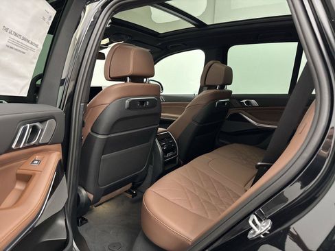 New 2026 BMW X5 xDrive40i w/ M Sport Package AWD/4WD image 29